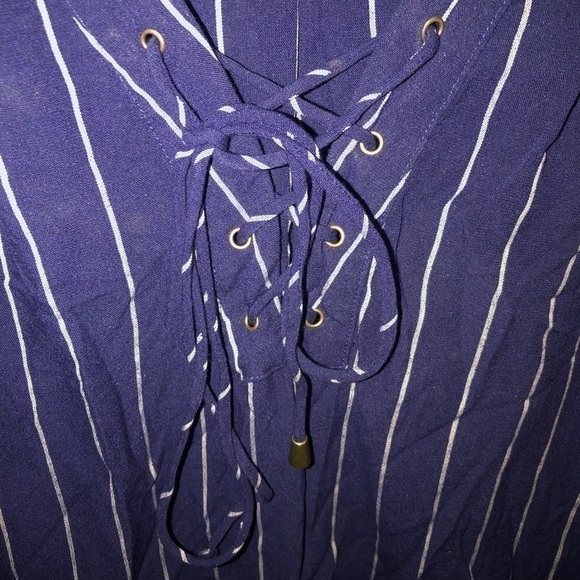 Everly Brand Navy Blue Collared Pinstriped Dress - Picture 4 of 9